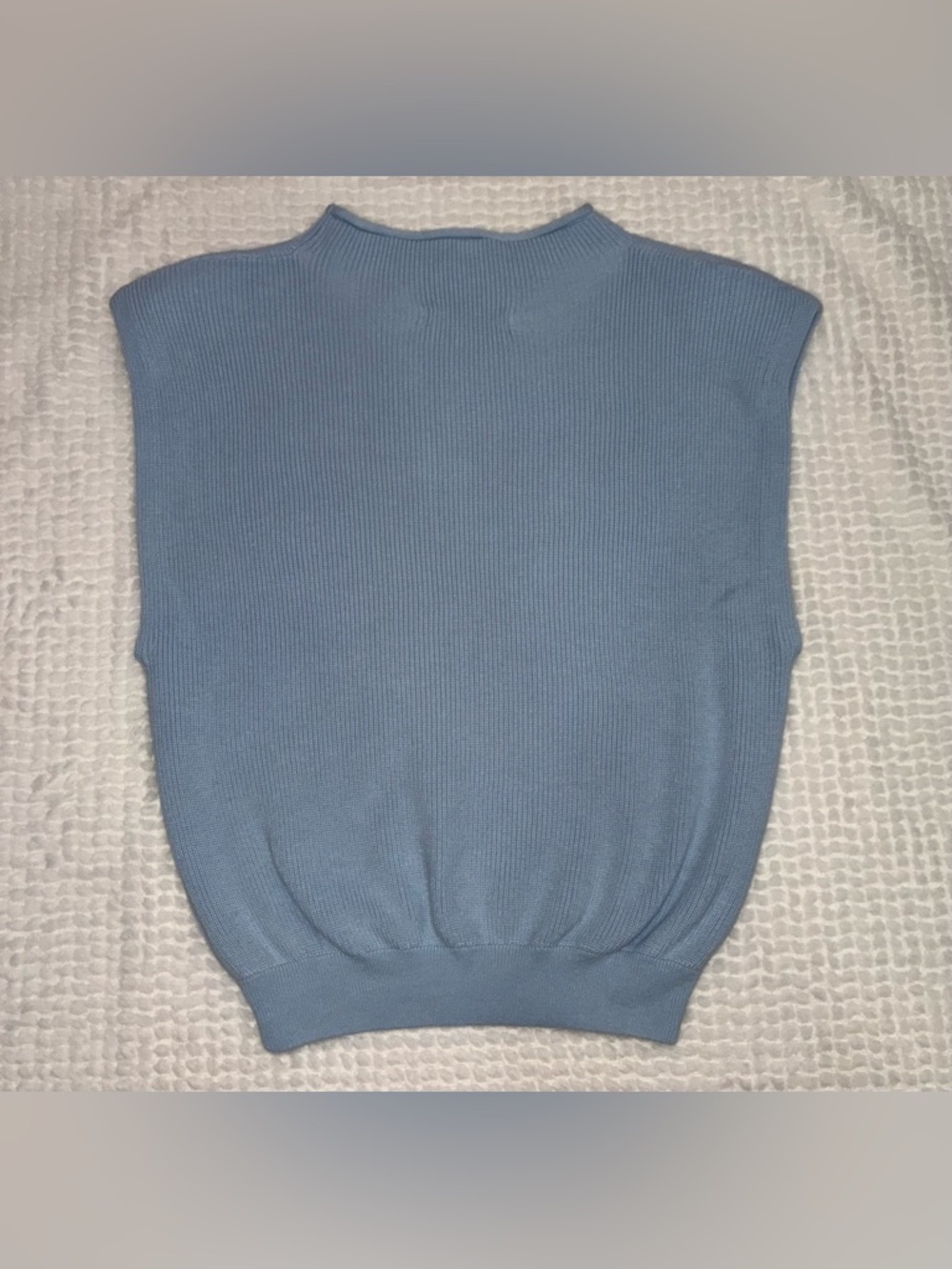 Ellison Baby Blue Sleeveless Mock Neck Sweater Shell L